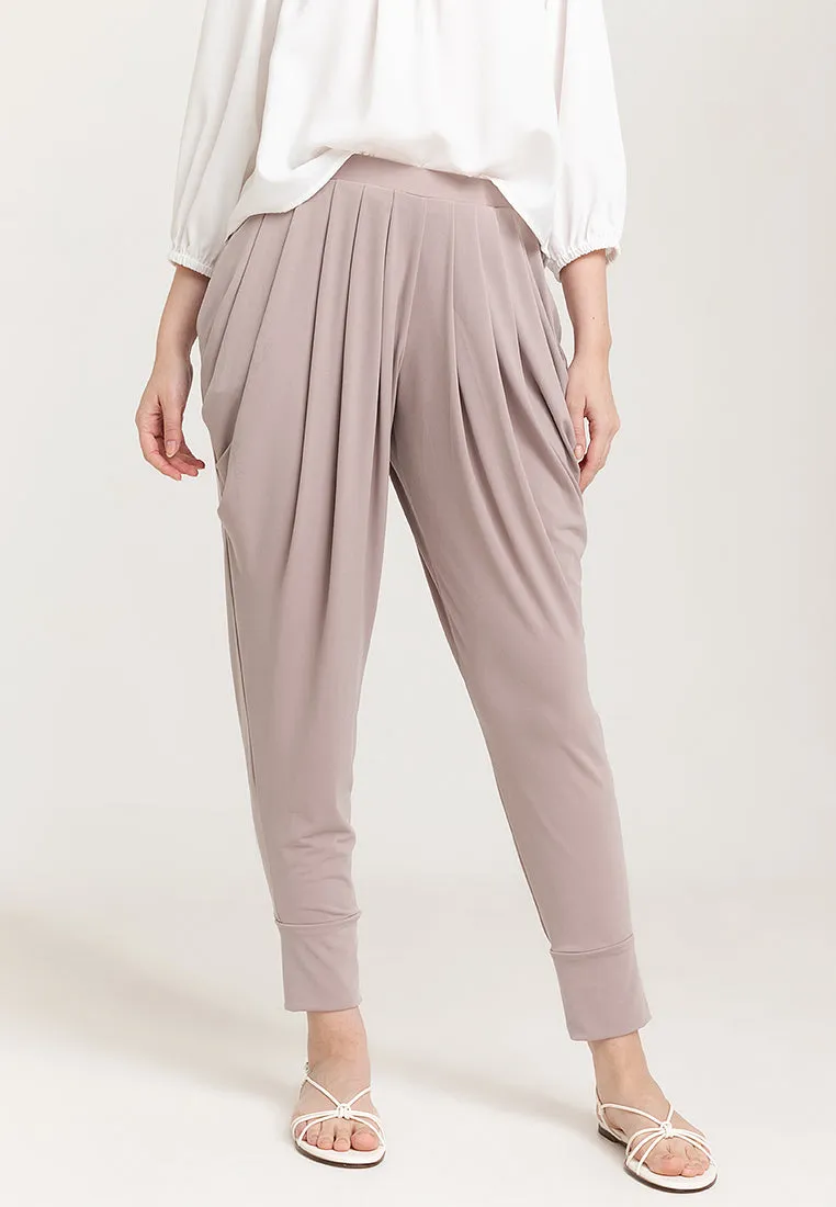 Aspen Pleated Tapered Pants